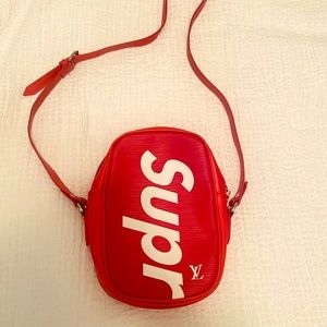 FAUX Supreme x Louis Vuitton Crossbody